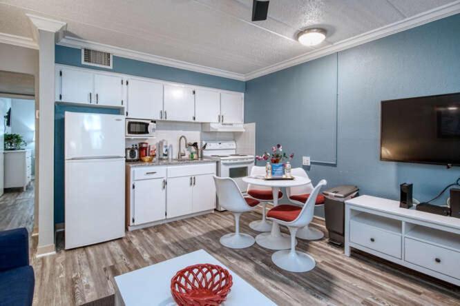 Sunset Beach Suites St. Pete Beach Exterior foto